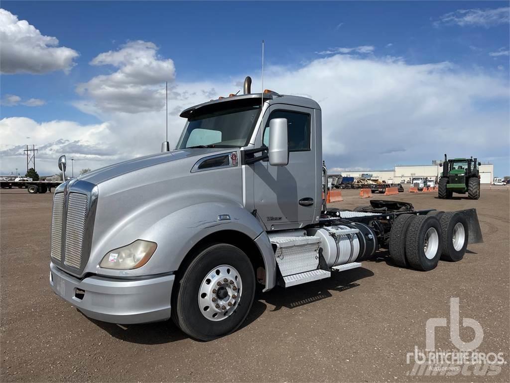 Kenworth T-680 وحدات الجر