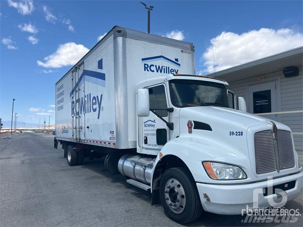 Kenworth T270 شاحنة مقفلة