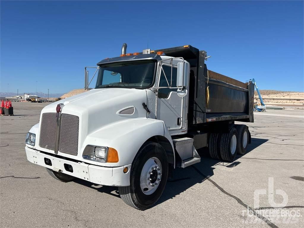 Kenworth T300 شاحنات قلابة