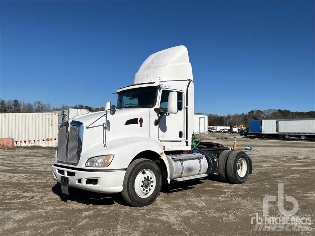 Kenworth T660 وحدات الجر