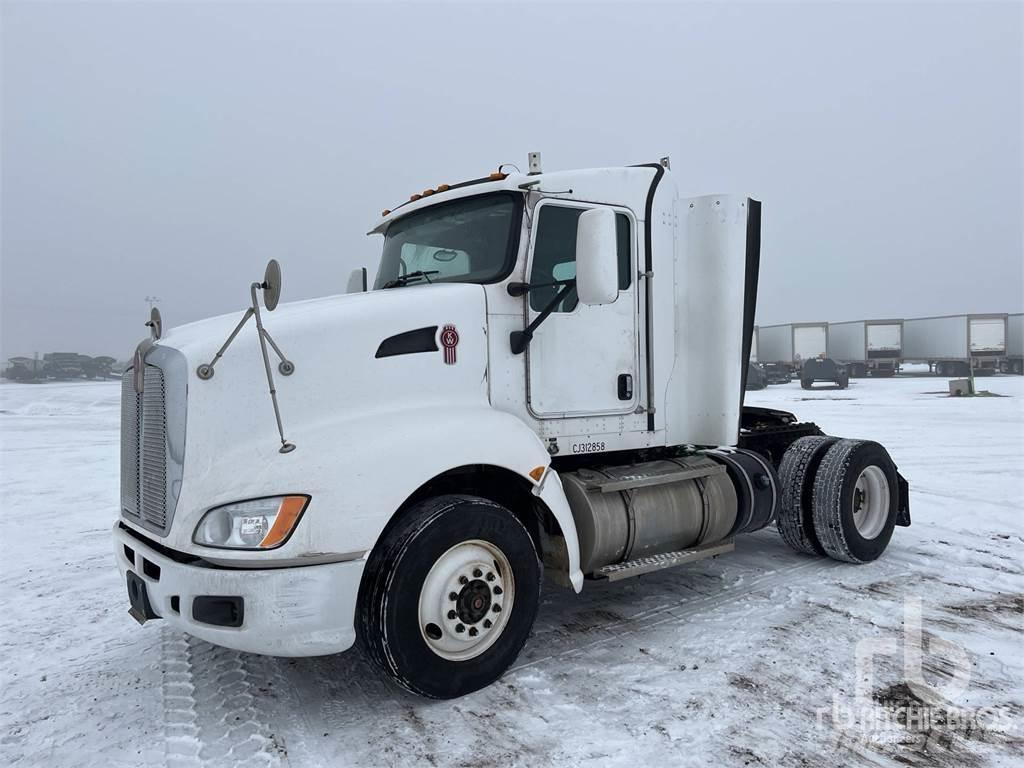 Kenworth T660 وحدات الجر