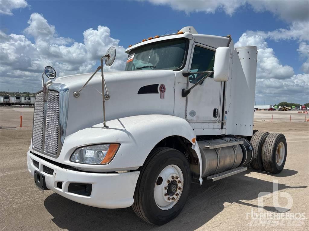 Kenworth T660 وحدات الجر