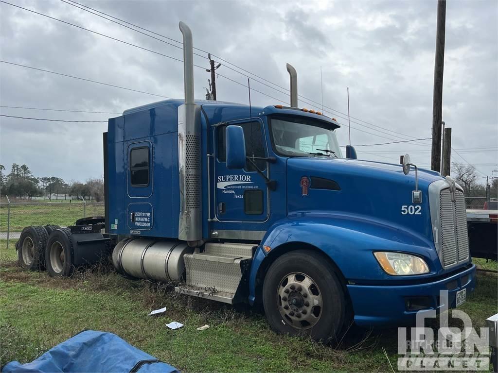 Kenworth T660 وحدات الجر