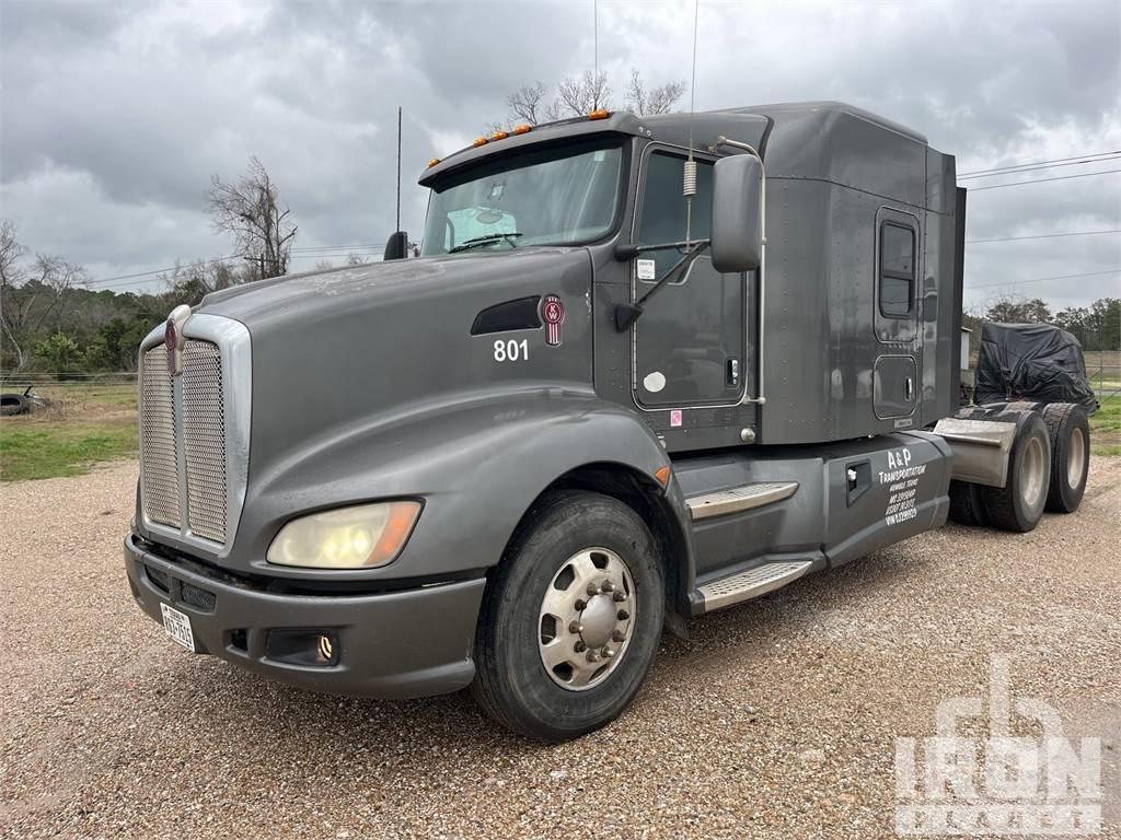 Kenworth T660 وحدات الجر