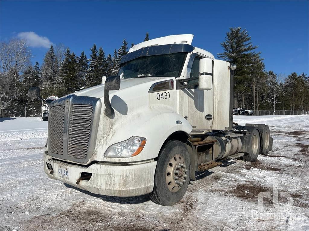 Kenworth T680 وحدات الجر