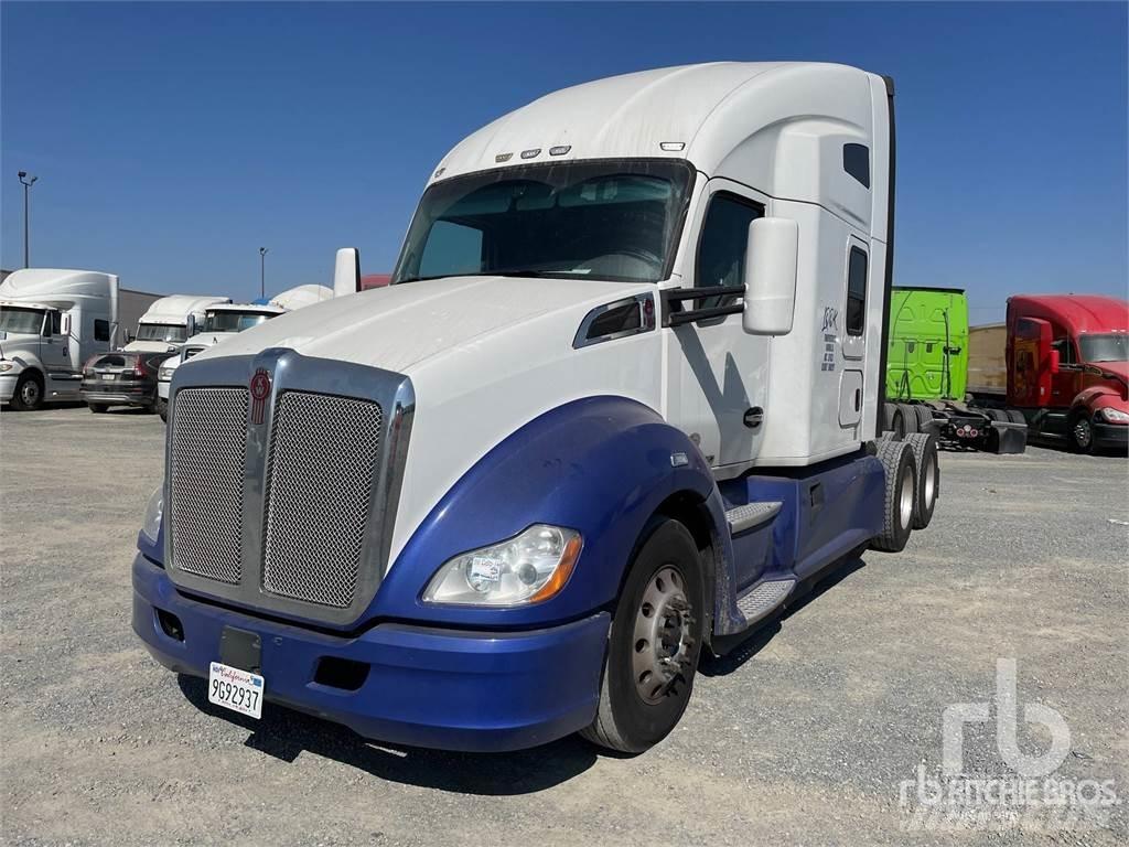 Kenworth T680 وحدات الجر