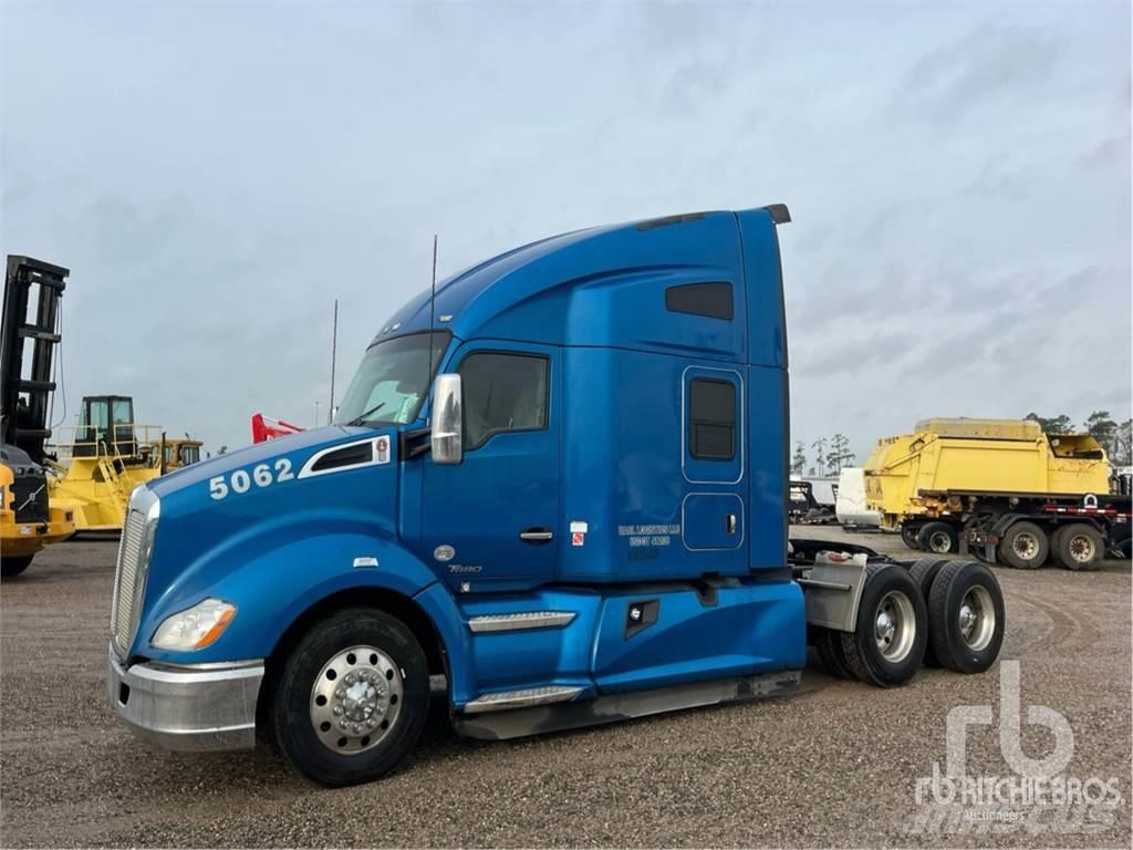 Kenworth T680 وحدات الجر