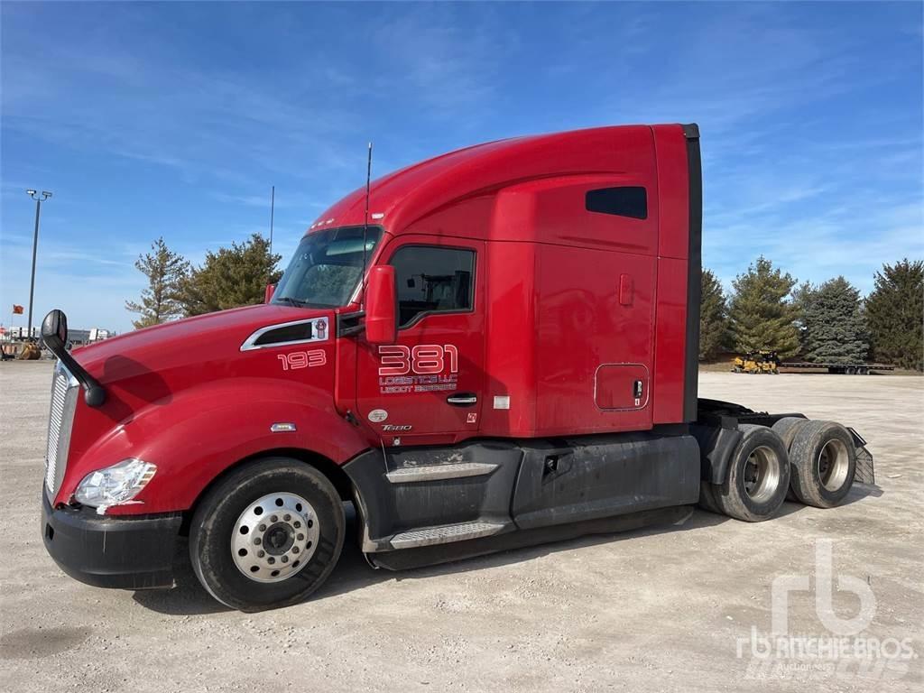 Kenworth T680 وحدات الجر