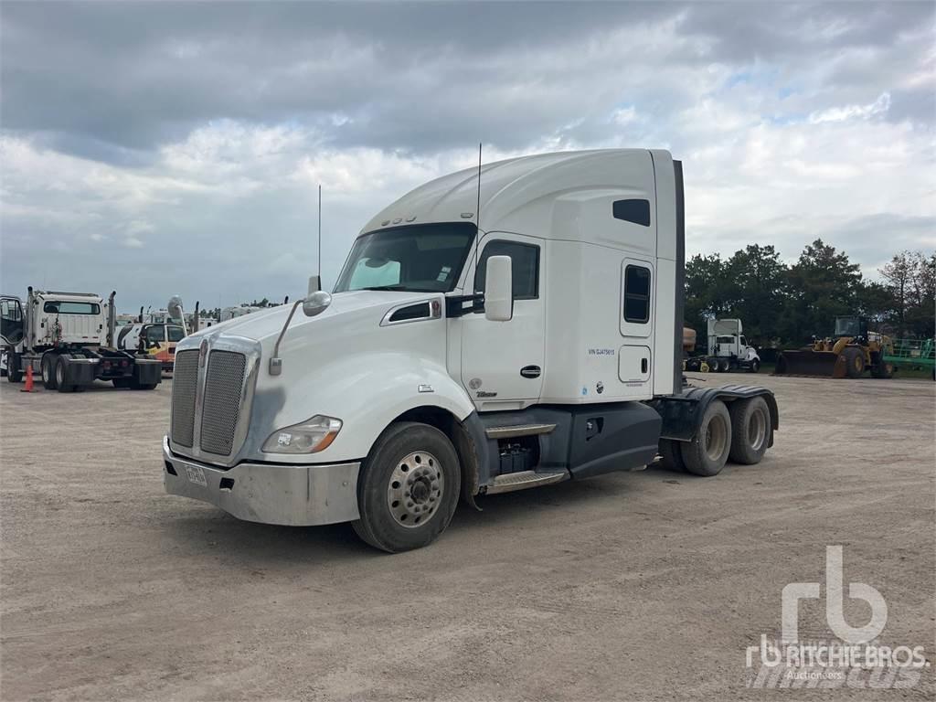 Kenworth T680 وحدات الجر