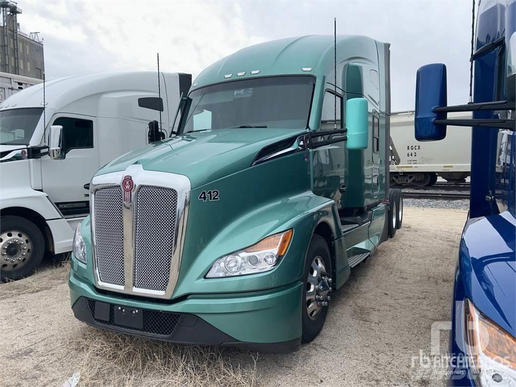 Kenworth T680 وحدات الجر