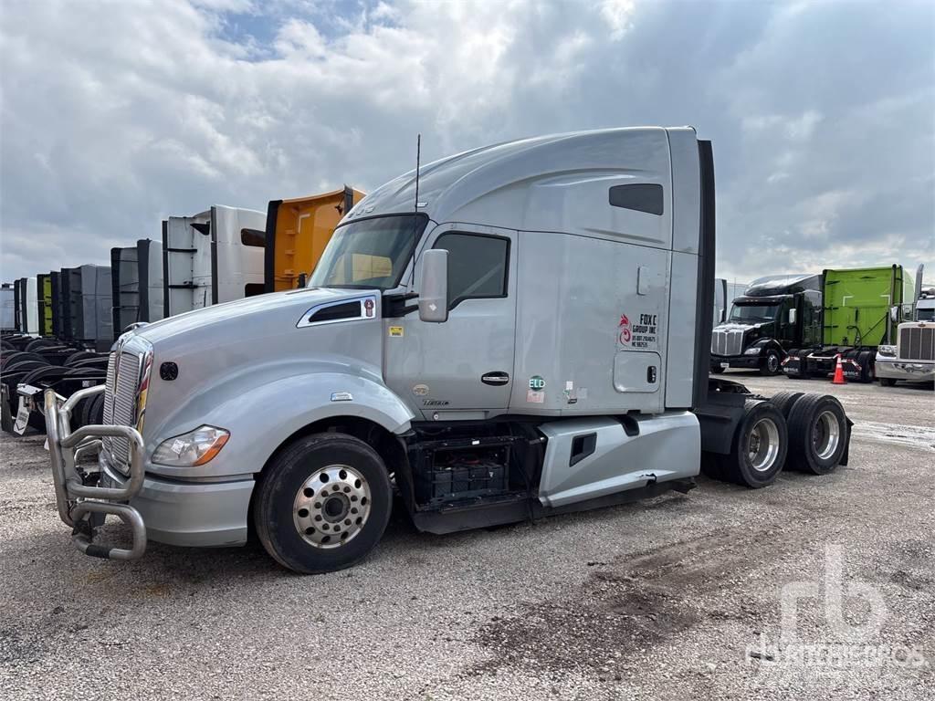 Kenworth T680 وحدات الجر