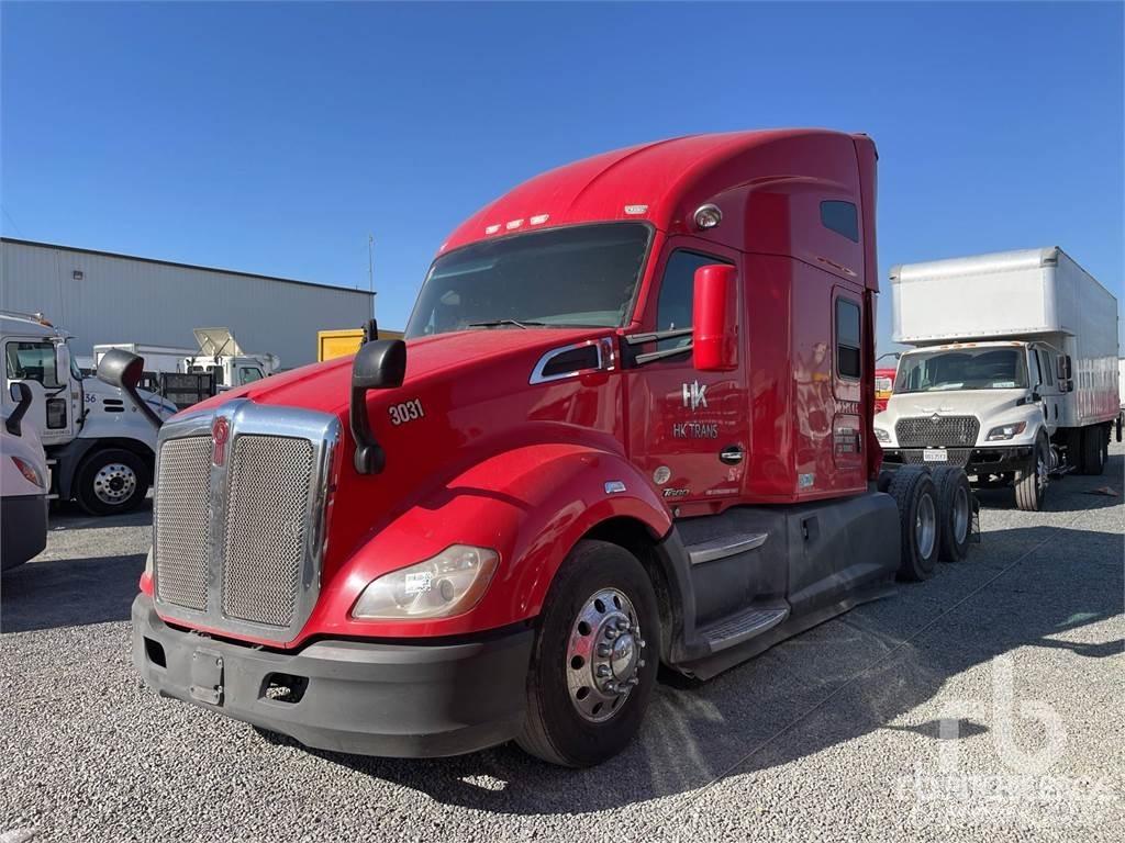 Kenworth T680 وحدات الجر