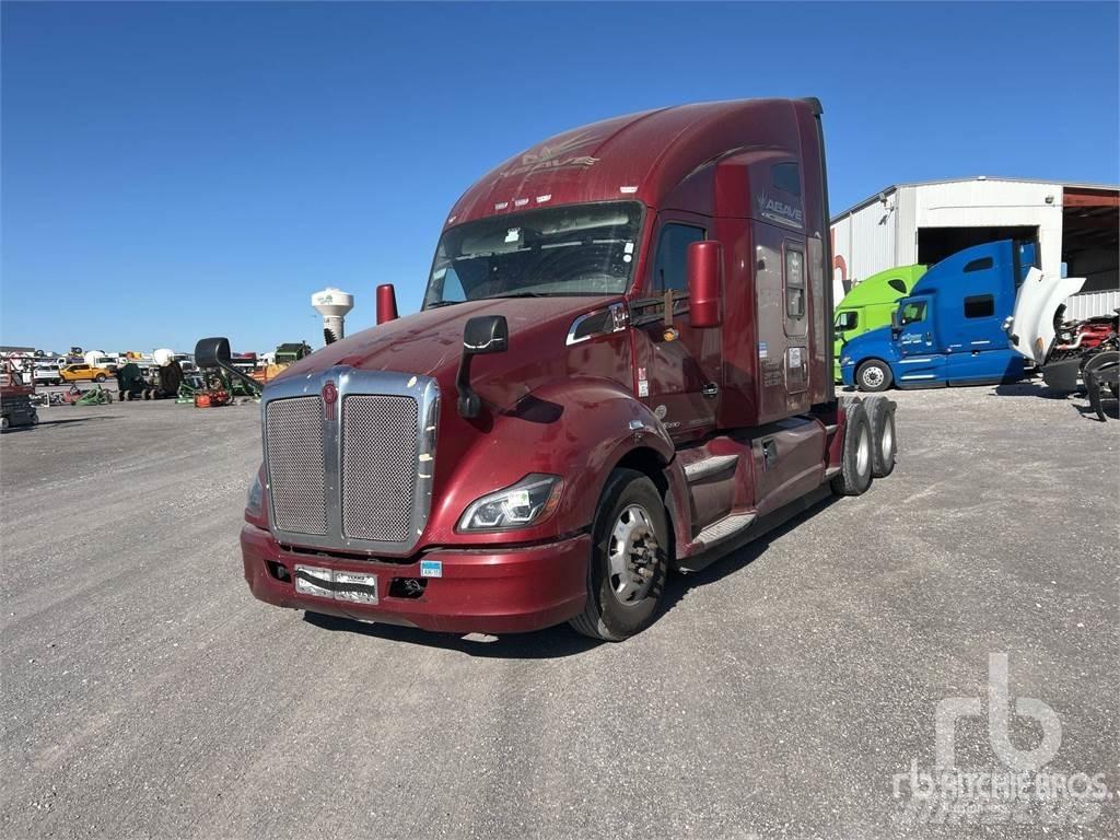 Kenworth T680 وحدات الجر