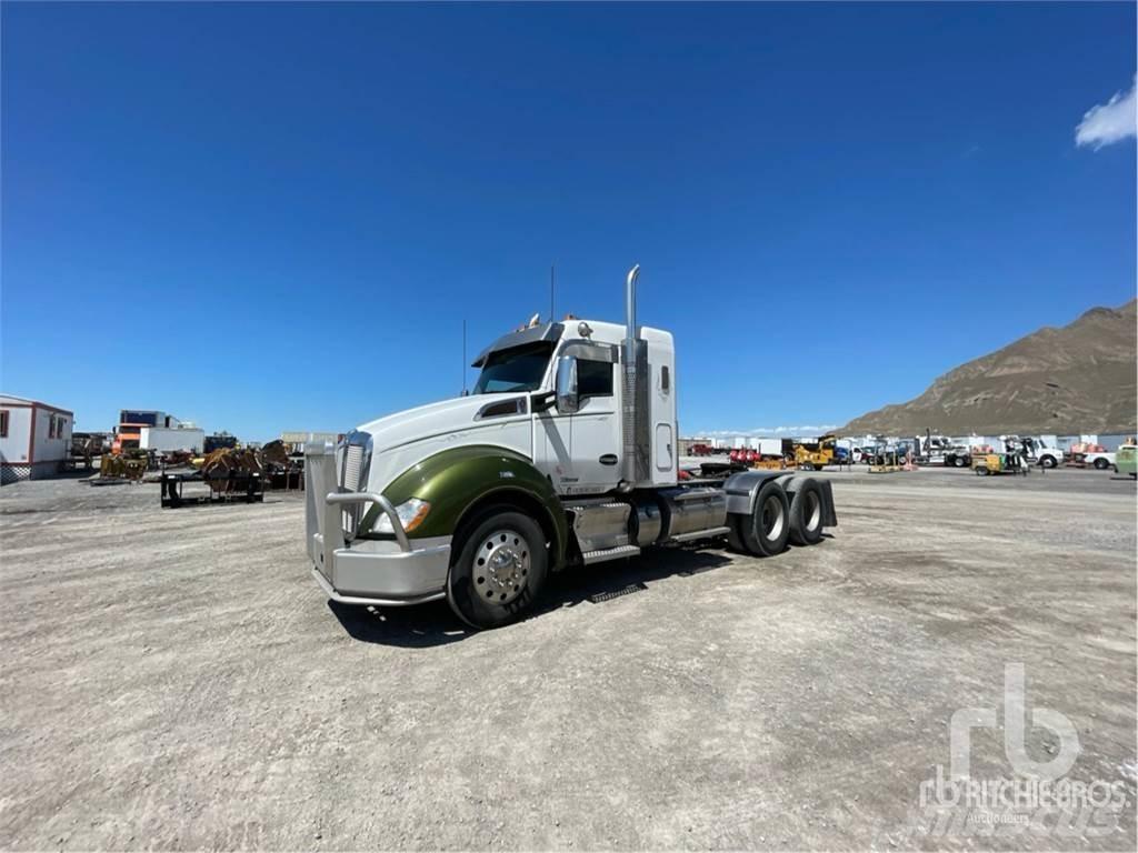 Kenworth T680 وحدات الجر