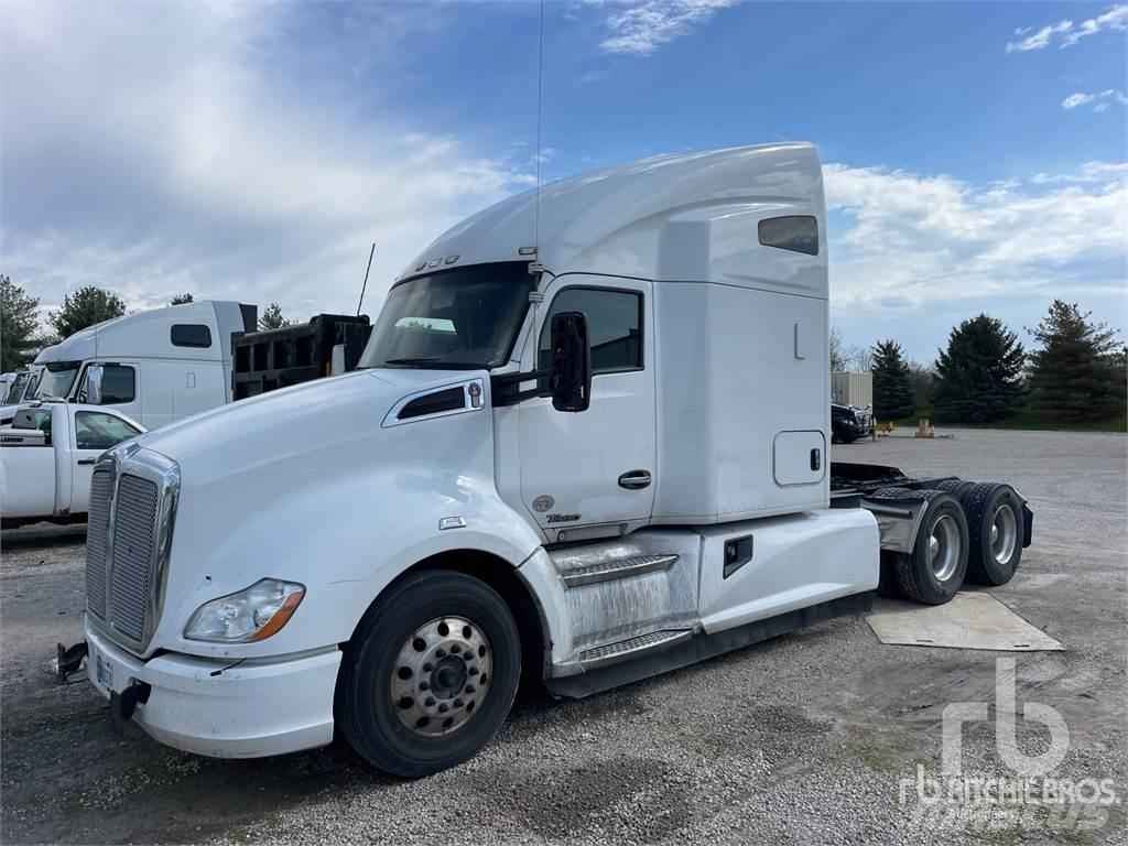 Kenworth T680 وحدات الجر