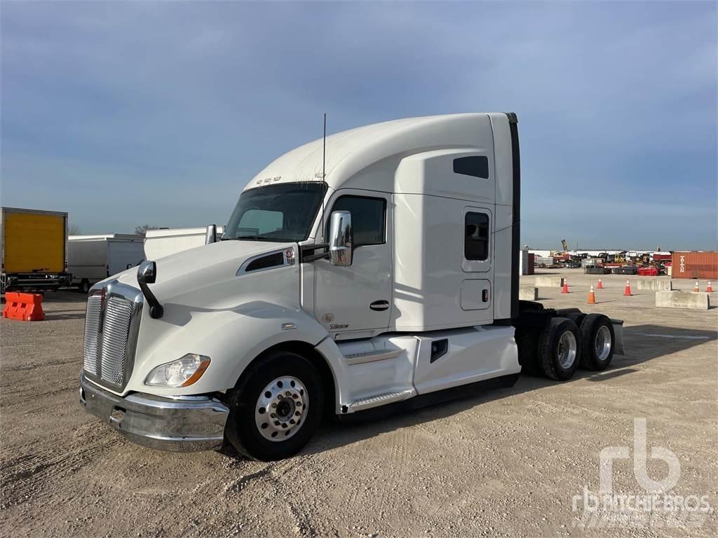 Kenworth T680 وحدات الجر