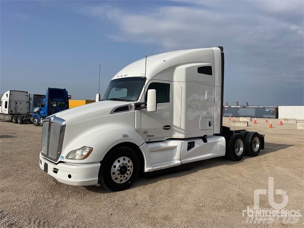 Kenworth T680 وحدات الجر