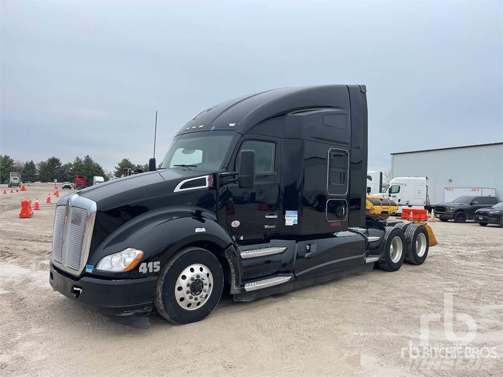 Kenworth T680 وحدات الجر