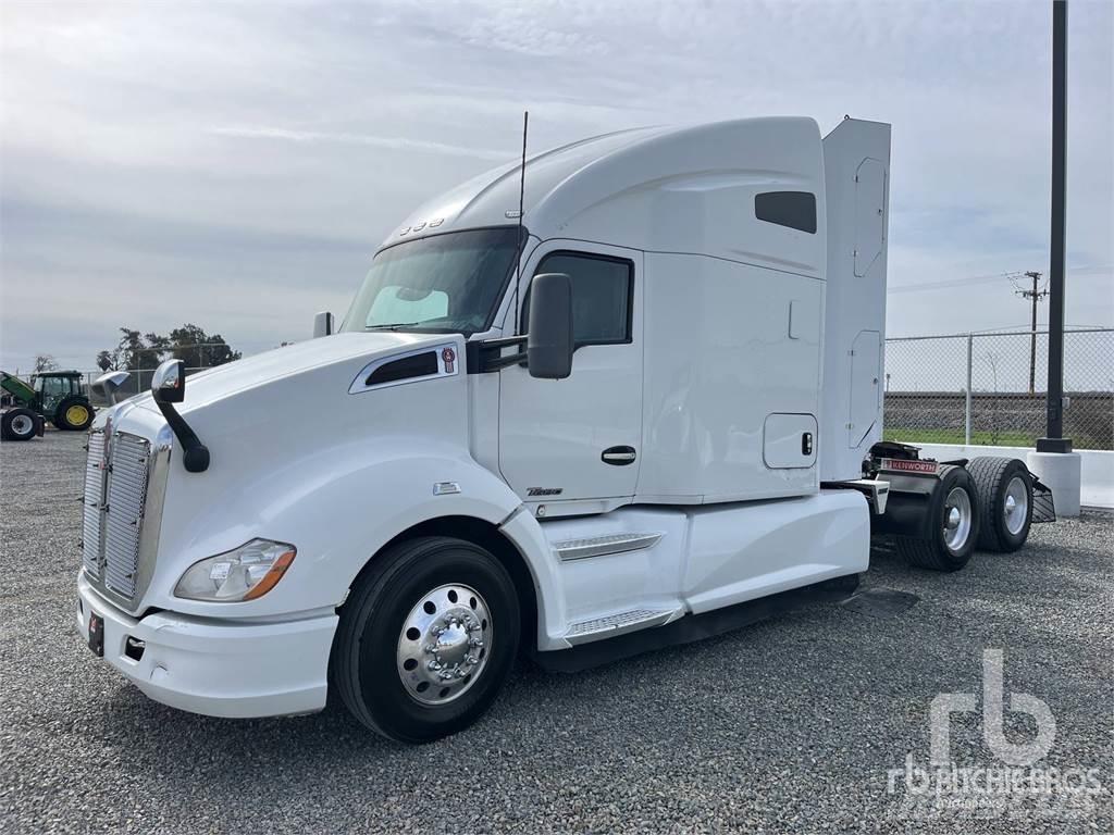 Kenworth T680 وحدات الجر
