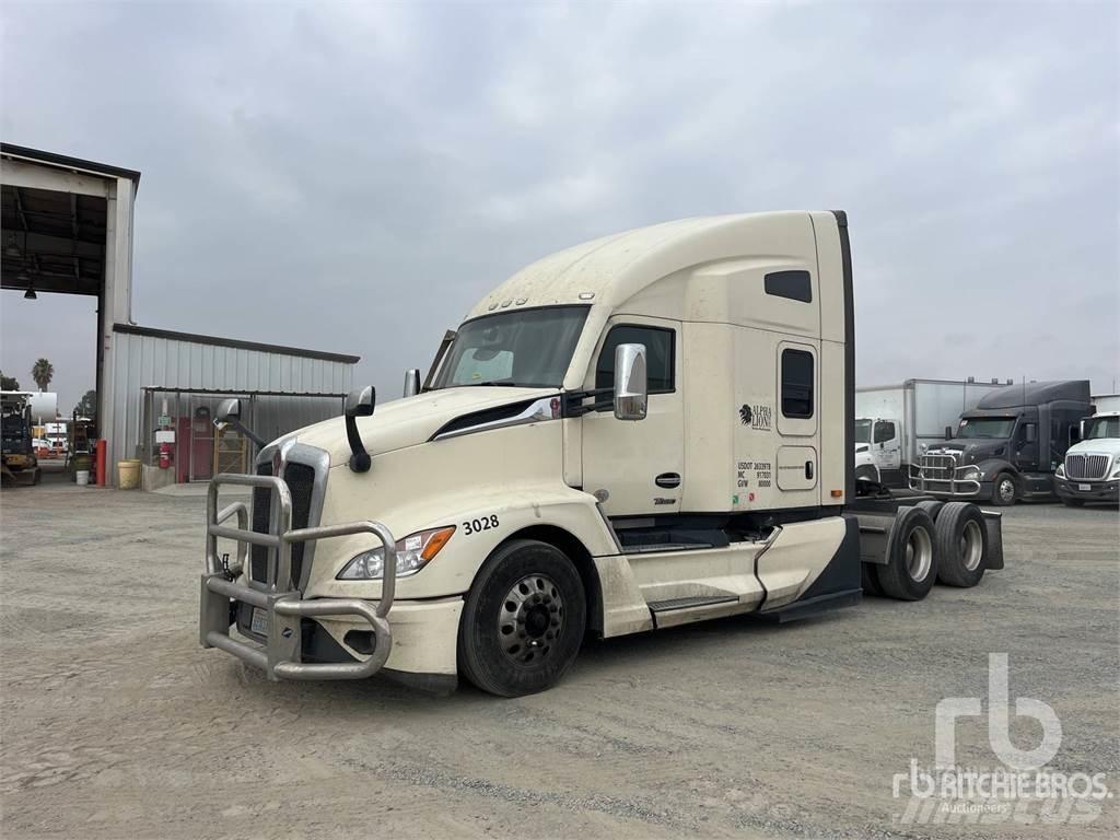Kenworth T680 وحدات الجر