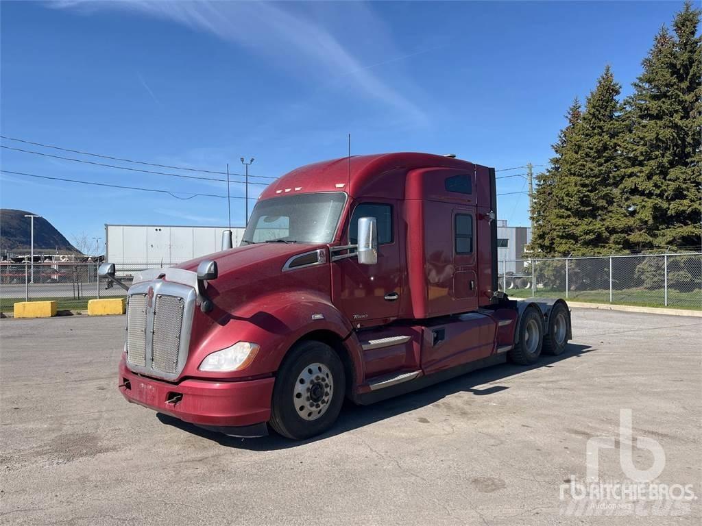 Kenworth T680 وحدات الجر