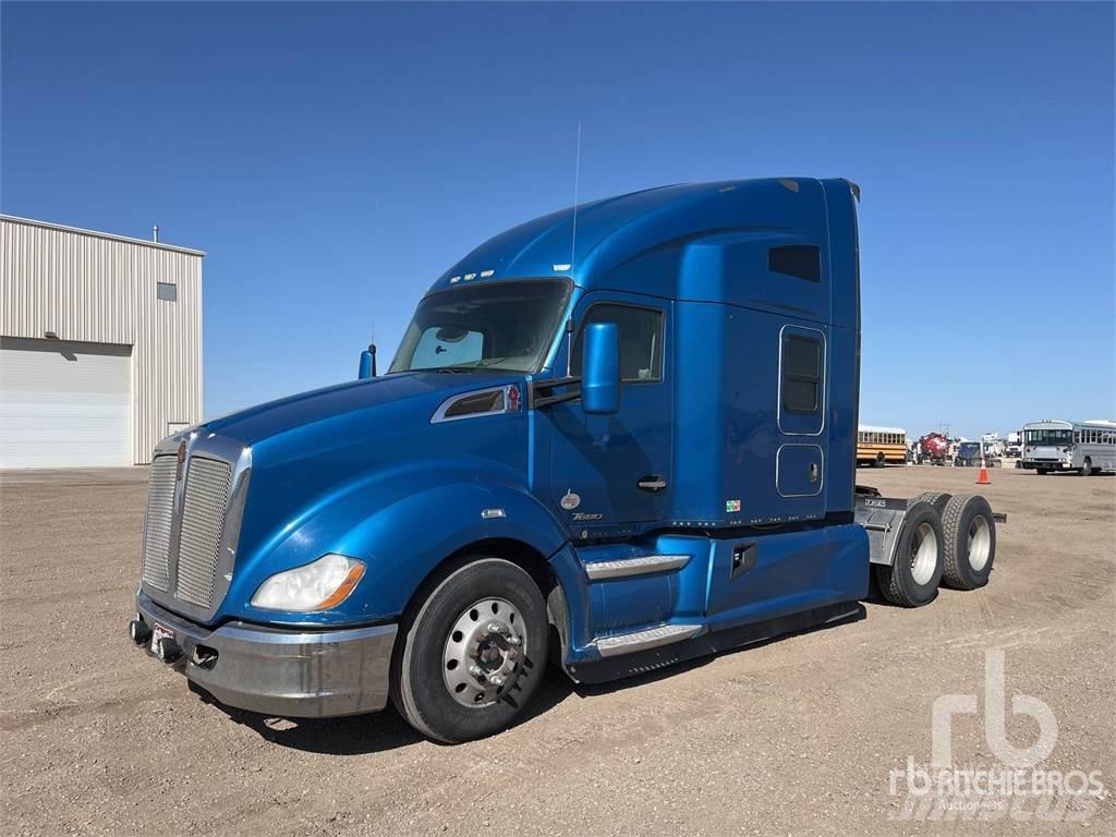 Kenworth T680 وحدات الجر