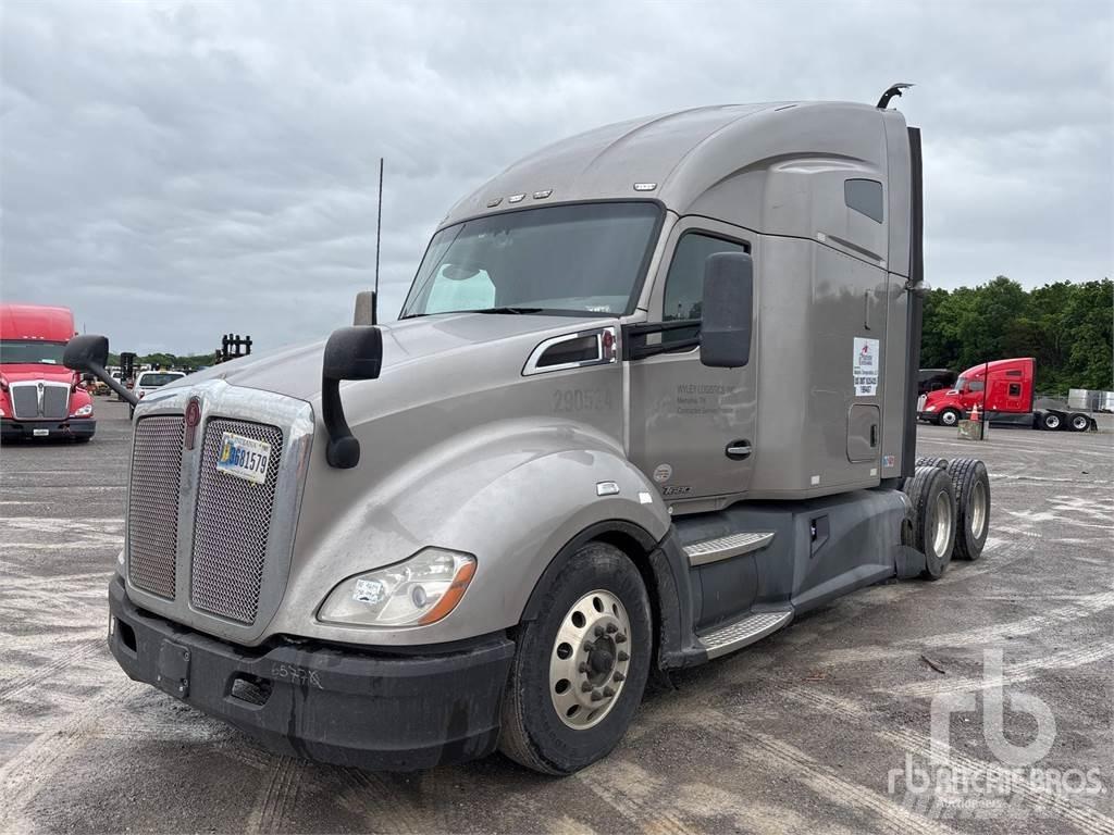 Kenworth T680 وحدات الجر