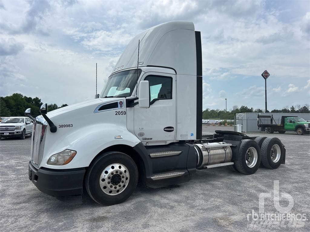 Kenworth T680 وحدات الجر