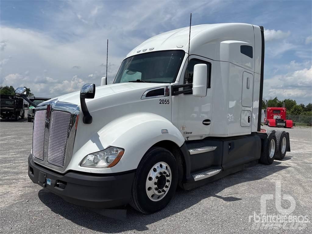 Kenworth T680 وحدات الجر