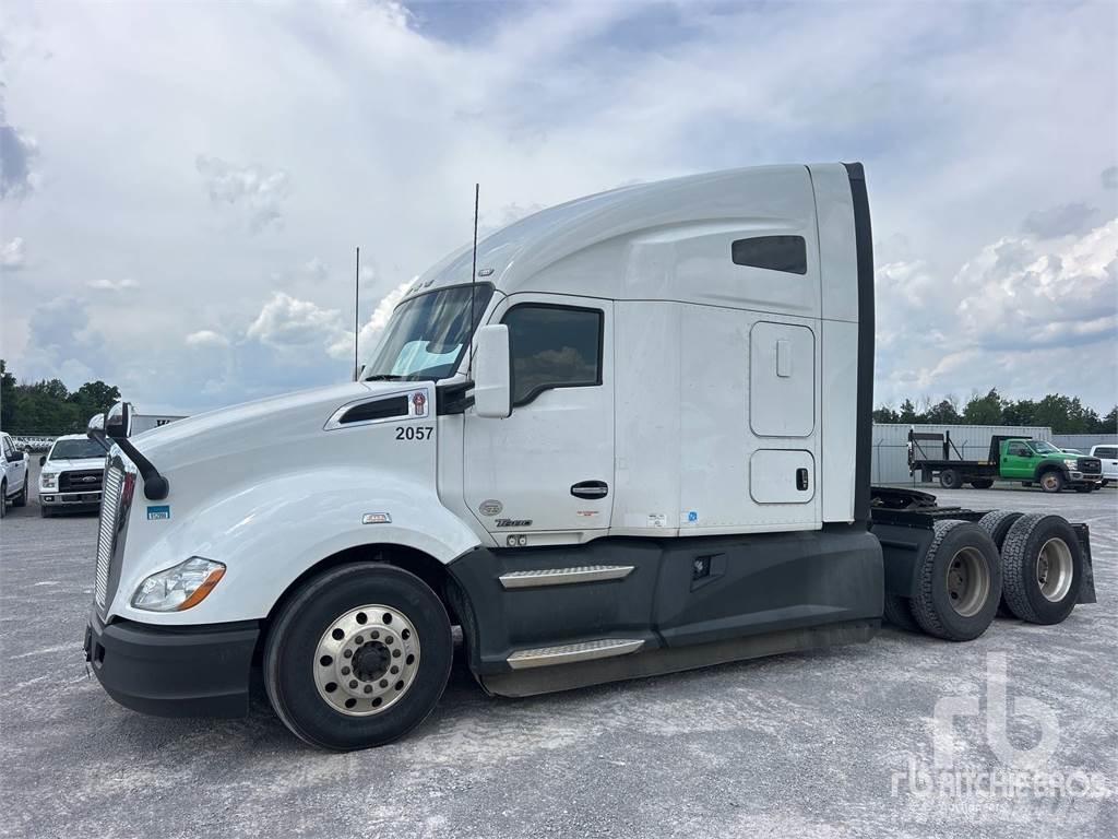 Kenworth T680 وحدات الجر