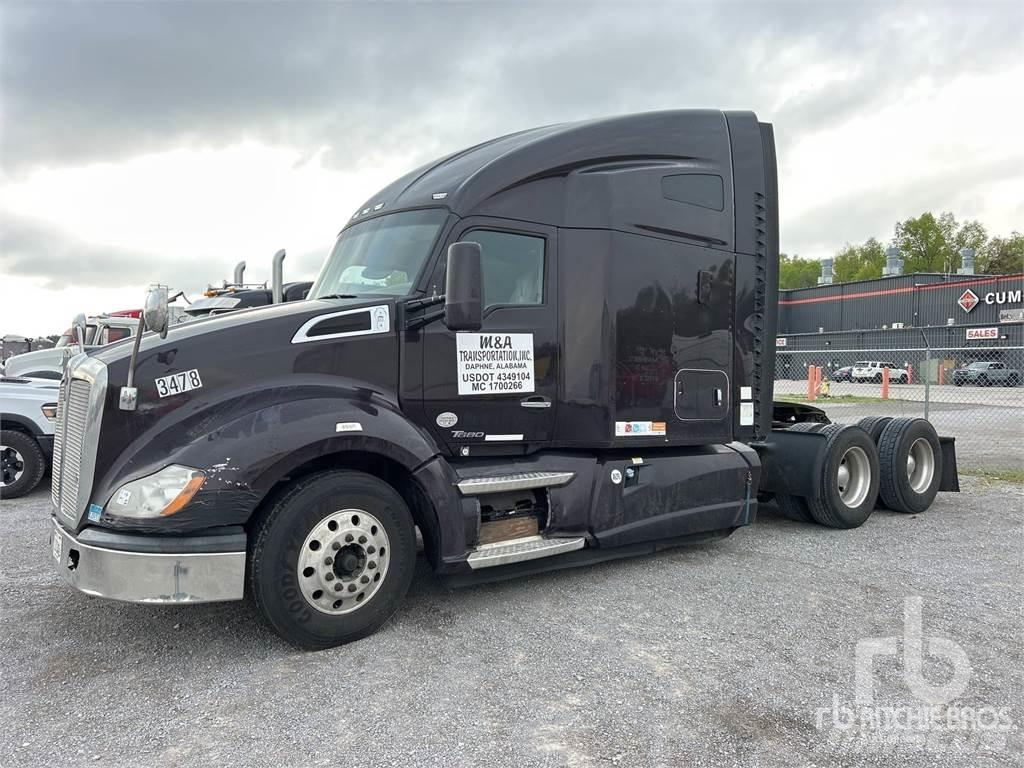 Kenworth T680 وحدات الجر