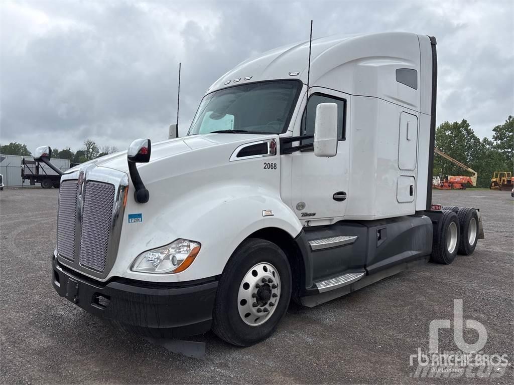 Kenworth T680 وحدات الجر