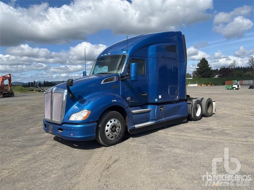 Kenworth T680 وحدات الجر