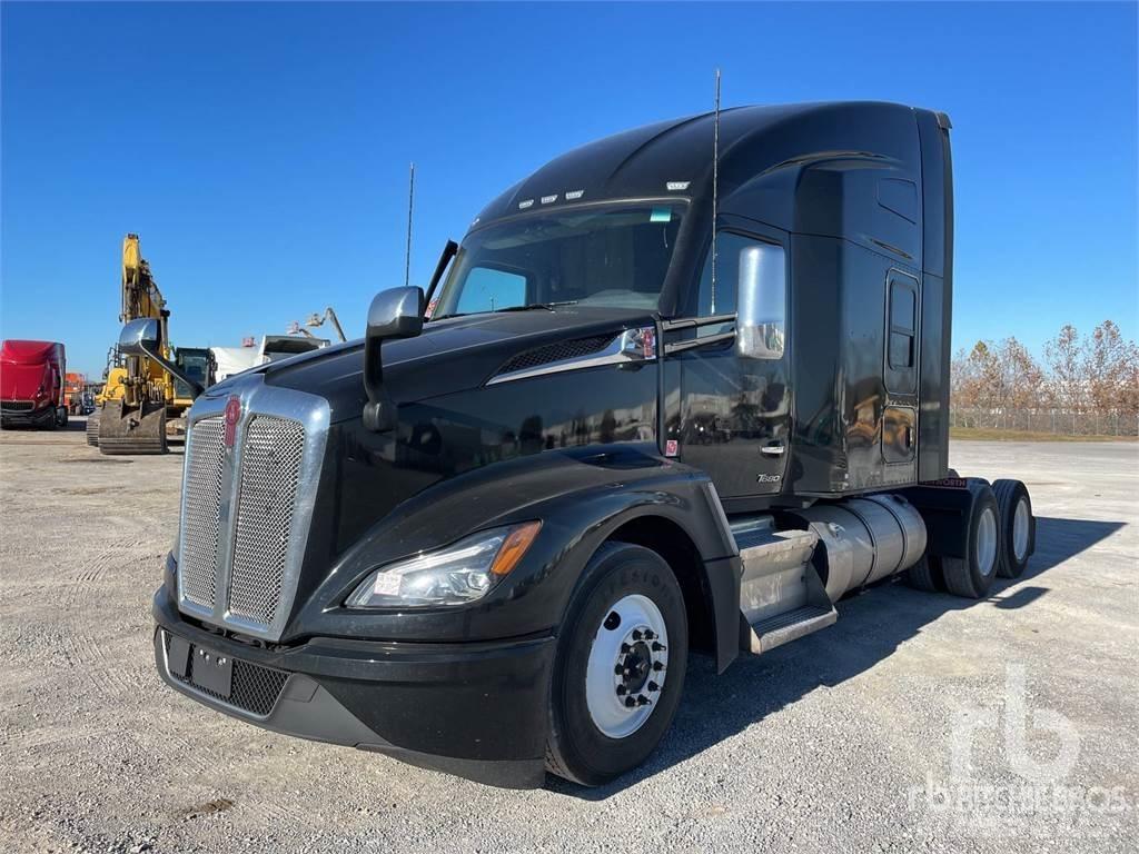 Kenworth T680 وحدات الجر