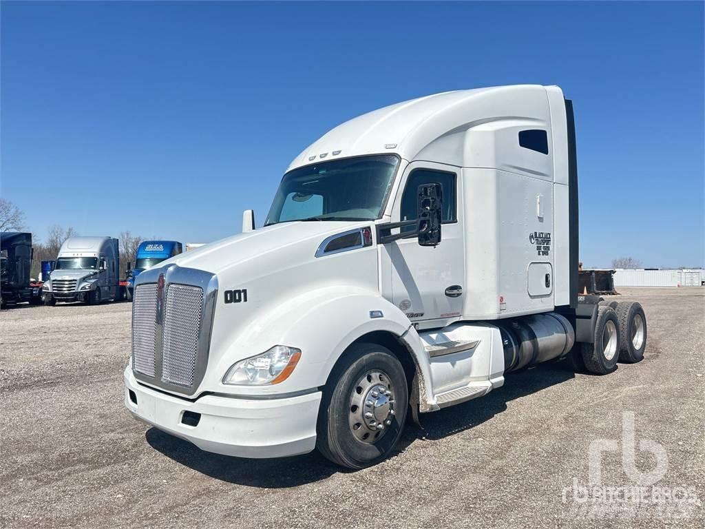 Kenworth T680 وحدات الجر