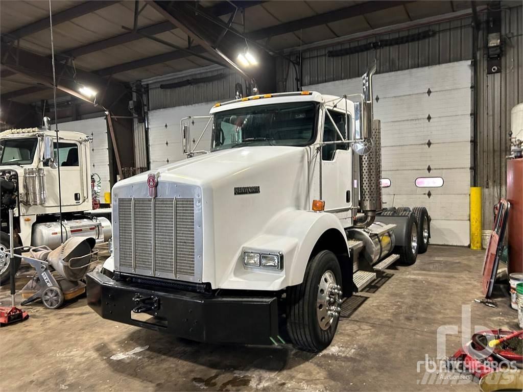 Kenworth T800 وحدات الجر