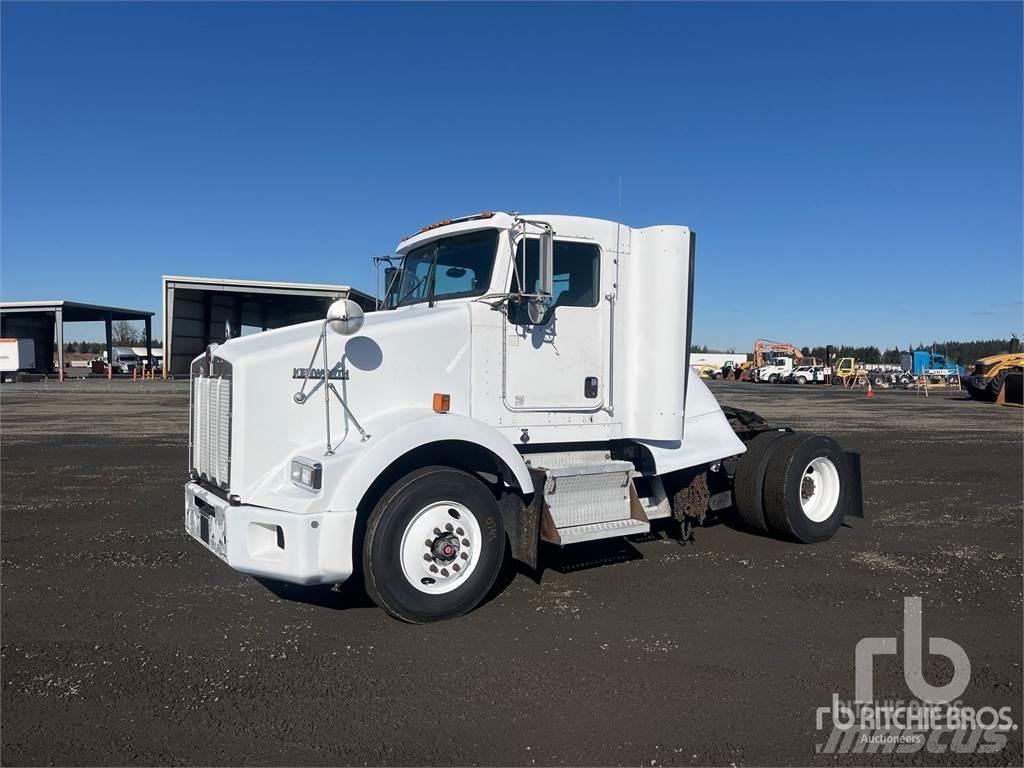 Kenworth T800 وحدات الجر