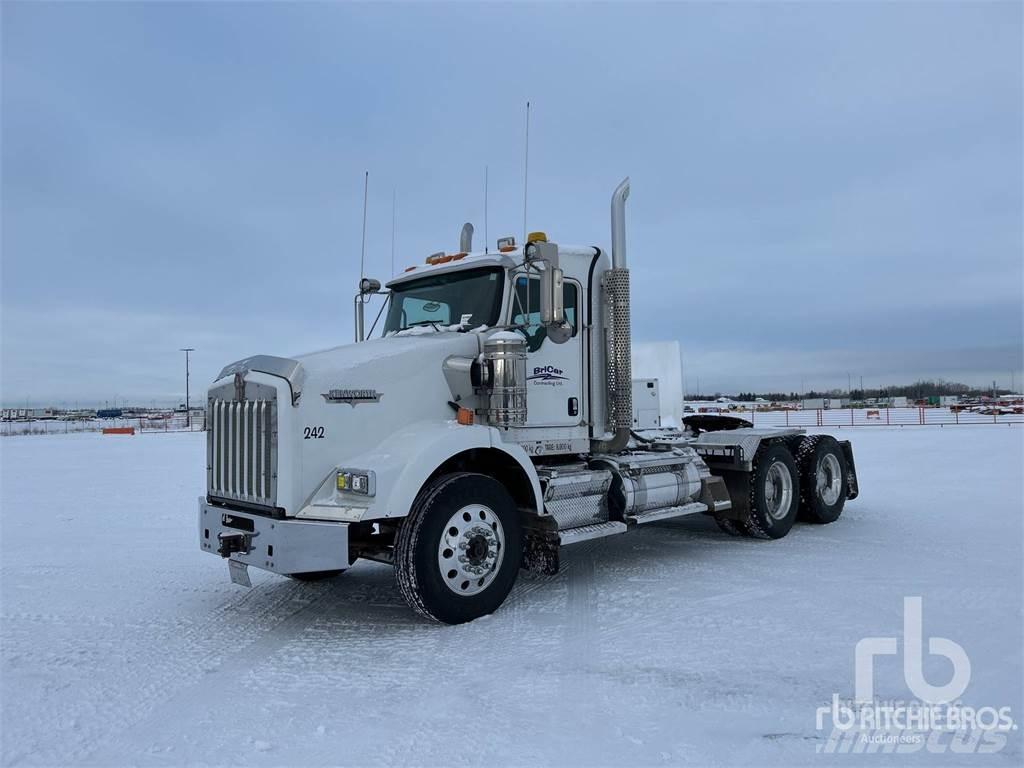 Kenworth T800 وحدات الجر