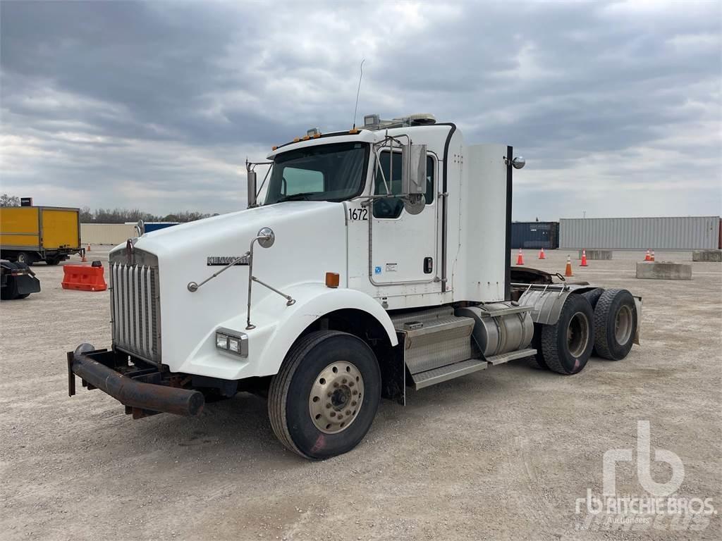 Kenworth T800 وحدات الجر