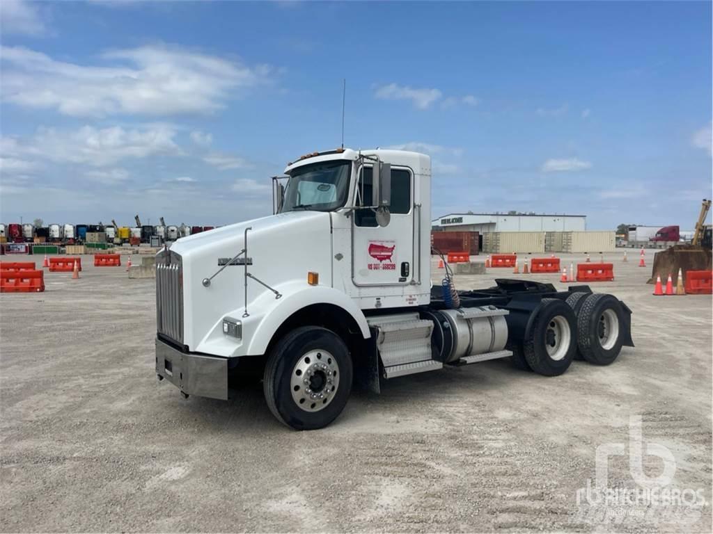 Kenworth T800 وحدات الجر
