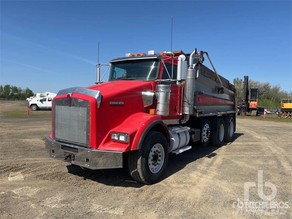 Kenworth T800 شاحنات قلابة