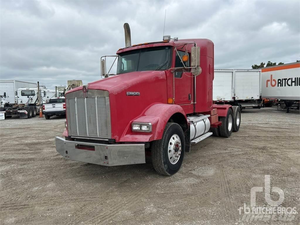 Kenworth T800 وحدات الجر