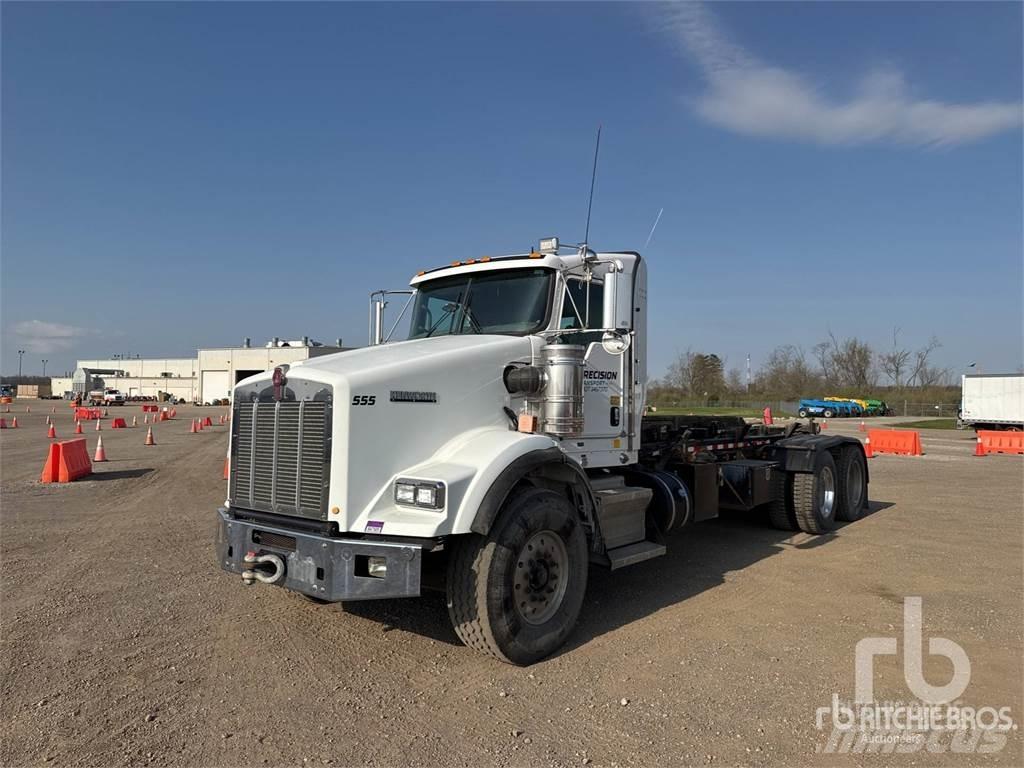 Kenworth T800 شاحنات قابلة للفك