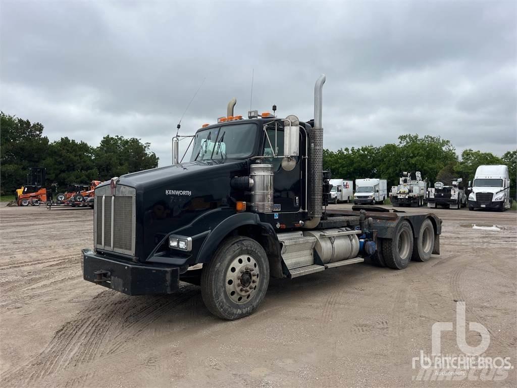 Kenworth T800 شاحنات مسطحة / أوناش