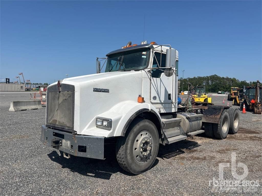 Kenworth T800 وحدات الجر