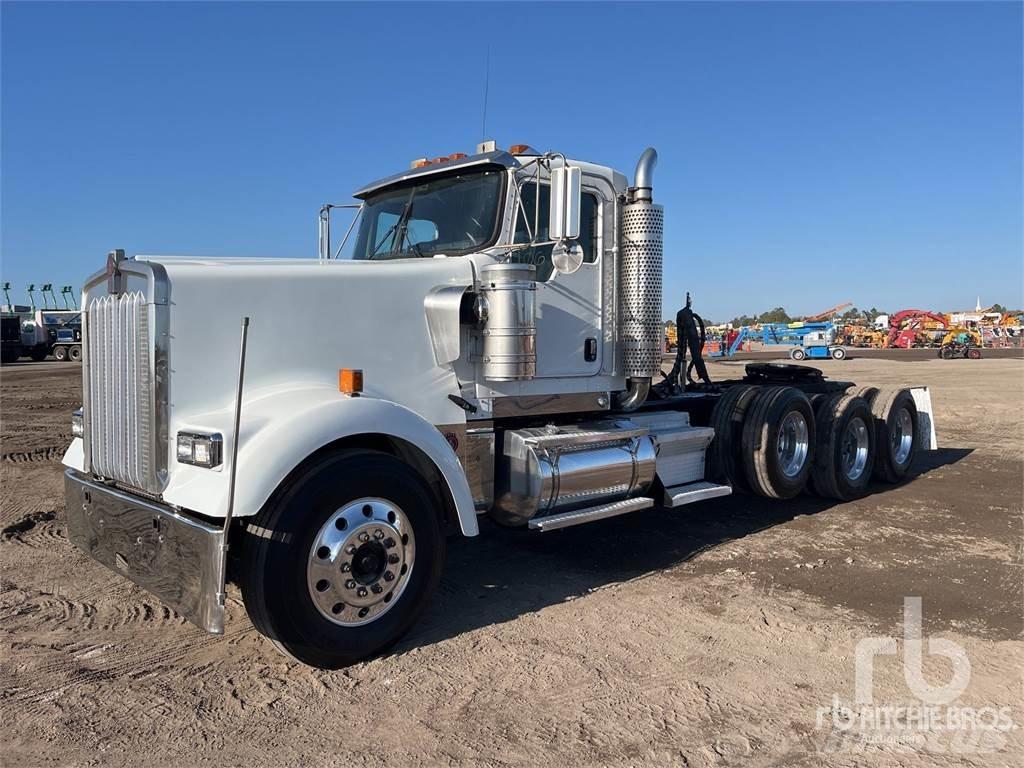 Kenworth W900 وحدات الجر