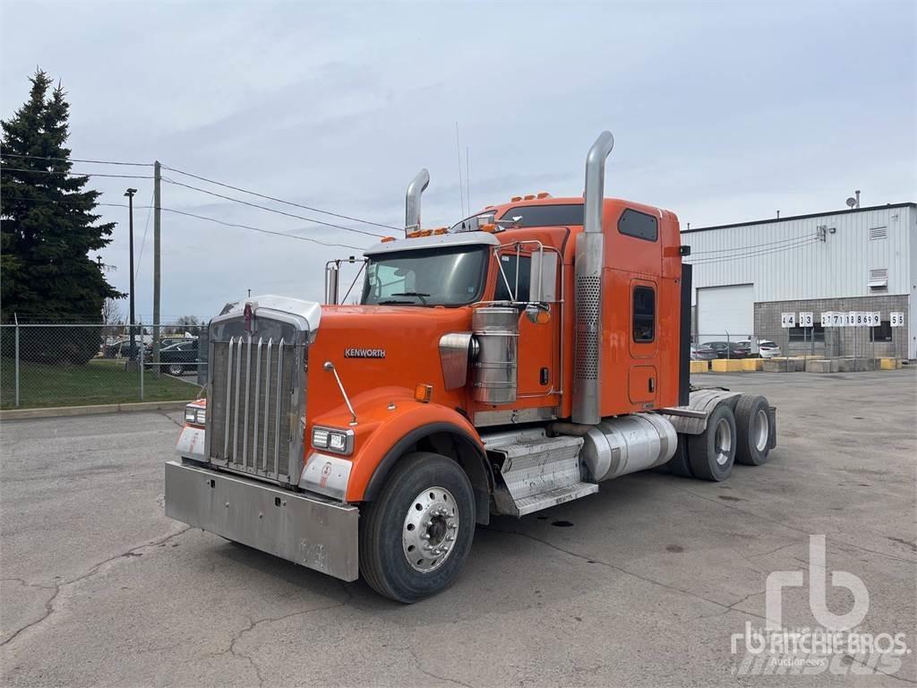 Kenworth W900 وحدات الجر