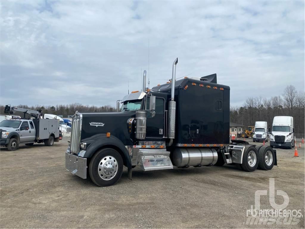 Kenworth W900 وحدات الجر