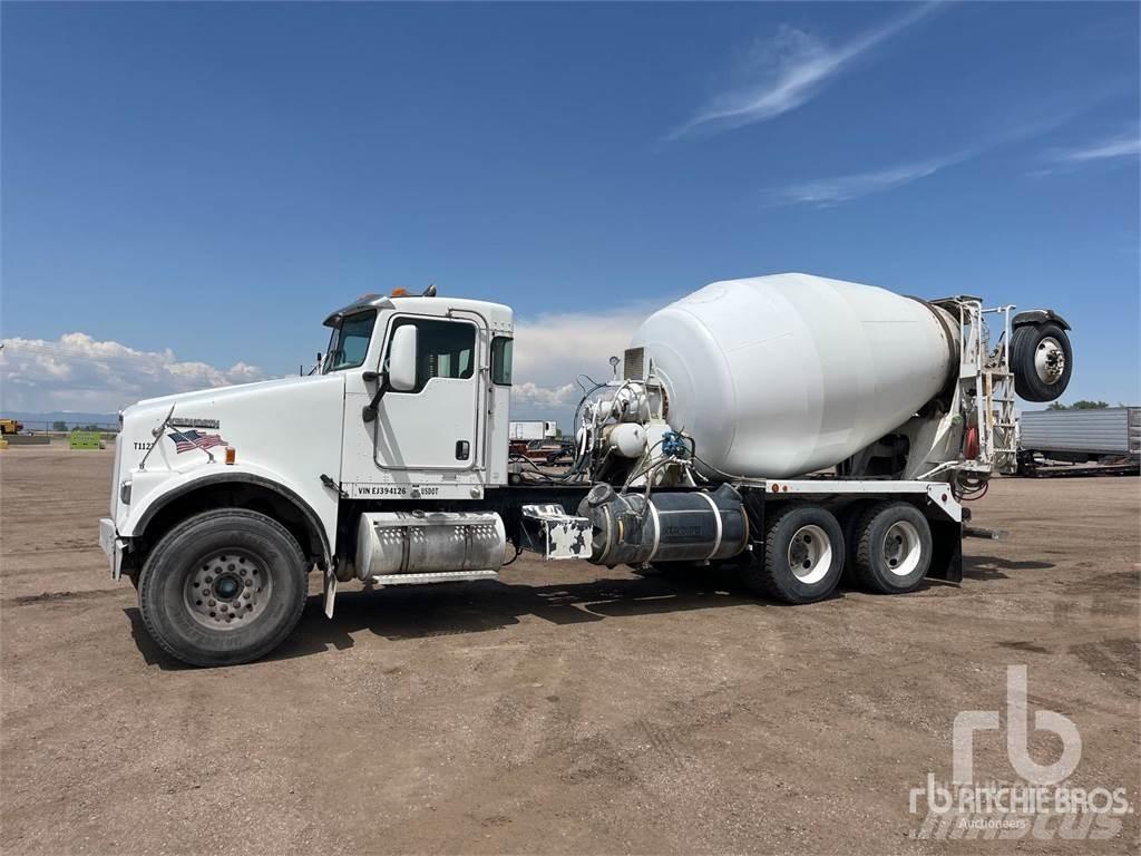 Kenworth W900 شاحنات خرسانة