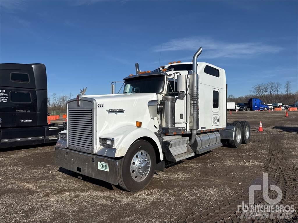 Kenworth W900 وحدات الجر